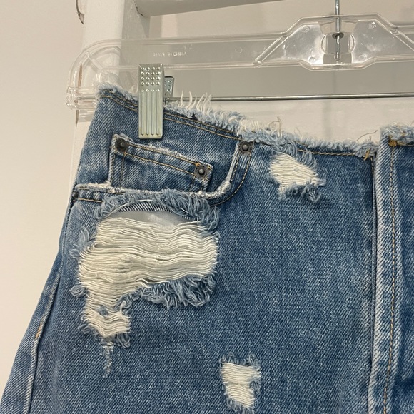 Carmar Ring Distressed Denim Skirt / NWOT - Picture 2 of 10